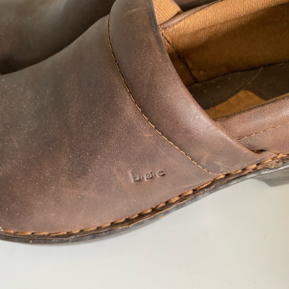 Boc Clogs - image 3